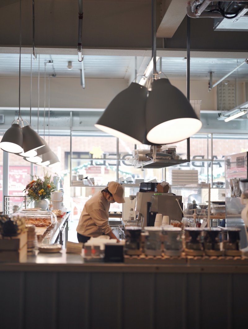 Table a Deli on SmartShanghai