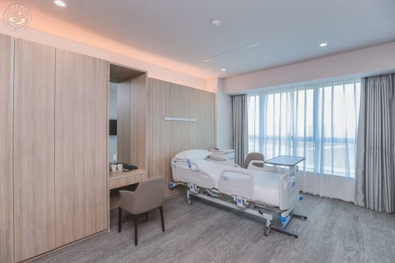 Raffles Hospital  on SmartShanghai