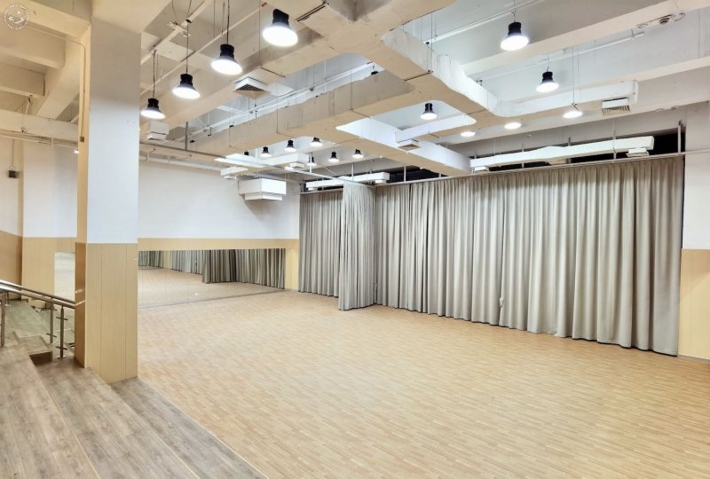Vera International Rhythmic Gymnastics Club on SmartShanghai